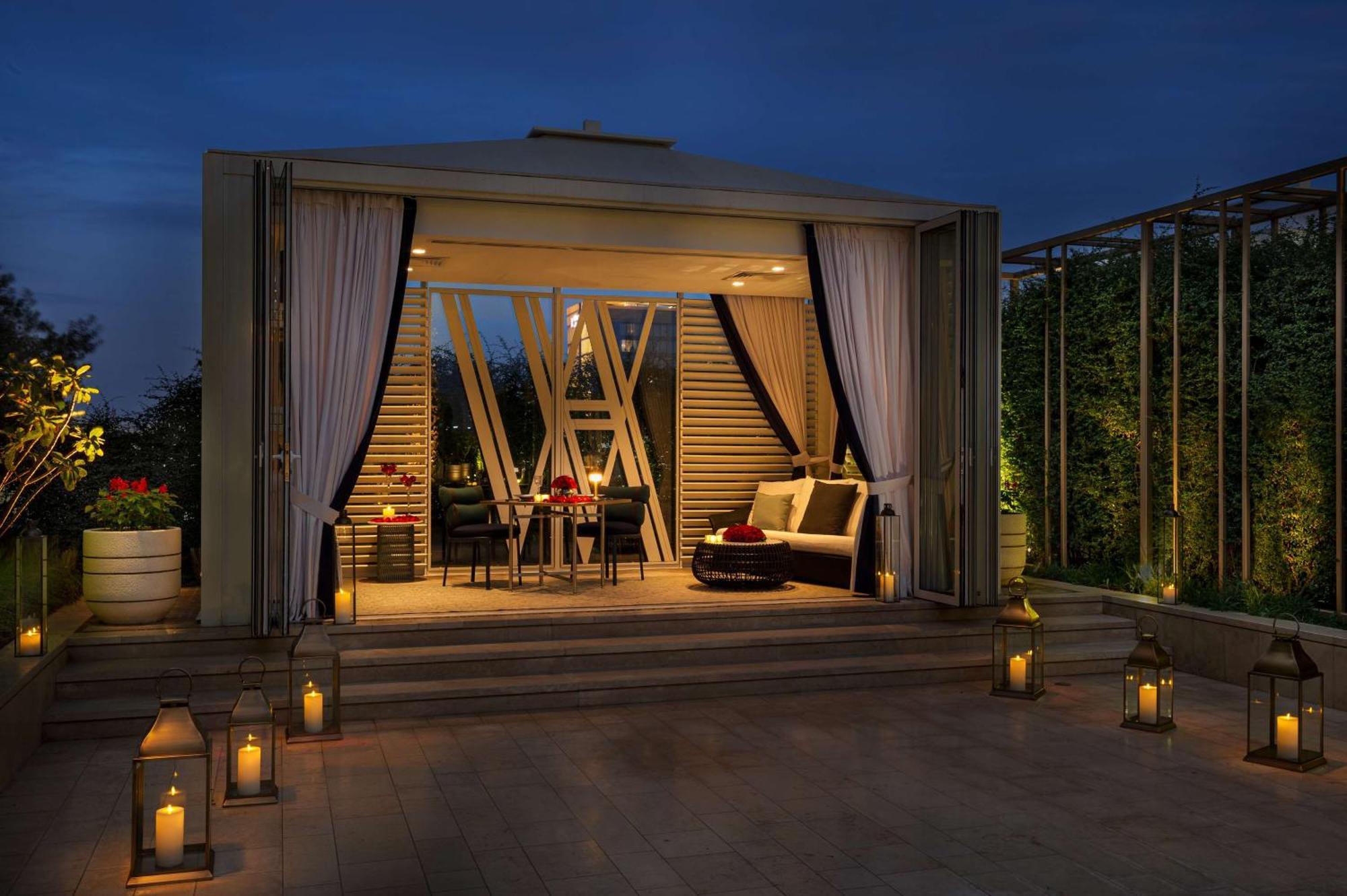 Waldorf Astoria Kuwait Ξενοδοχείο Κουβέιτ Εξωτερικό φωτογραφία The Cabana at the Westin Palace, Madrid